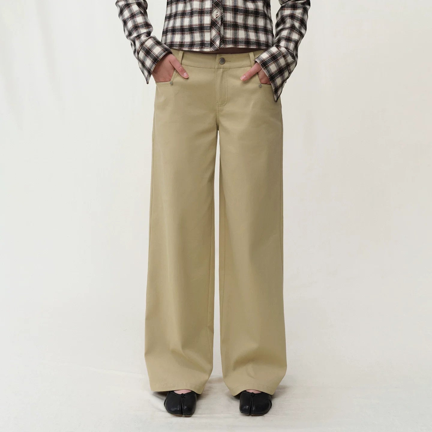Kybecs| Women’s Classic White & Khaki Low-Waist Straight Wide-Leg Casual Pants